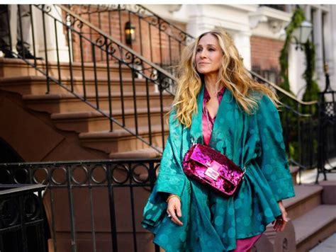 sex and the city fendi baguette episode|Fendi baguette carrie bradshaw.